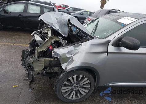 2019 Mitsubishi Outlander Es z USA, uszkodzony, nr VIN JA4AD2A33KZ007966